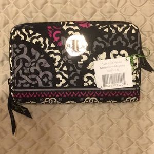 💗💗VERA BRADLEY WALLET💗💗 NWT